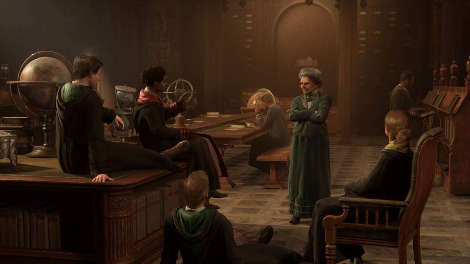 Hogwarts Legacy at 1080p high settings with ray tracing off on a budget build